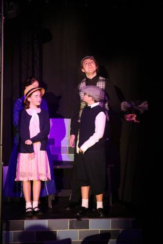 Theatreworks Live: Mary Poppins, Jr