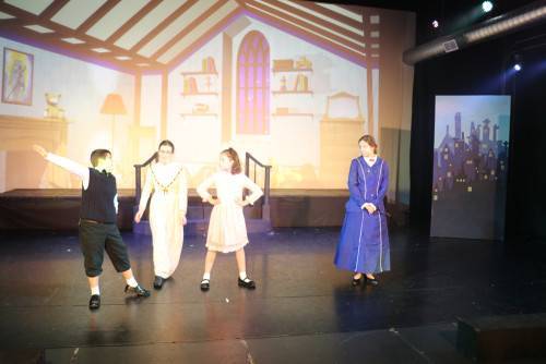 Theatreworks Live: Mary Poppins, Jr