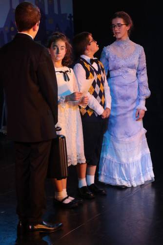 Theatreworks Live: Mary Poppins, Jr