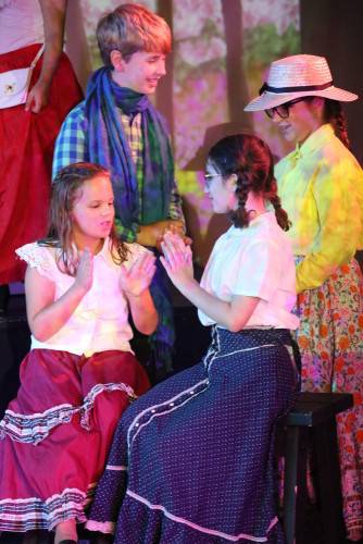 Theatreworks Live: Mary Poppins, Jr