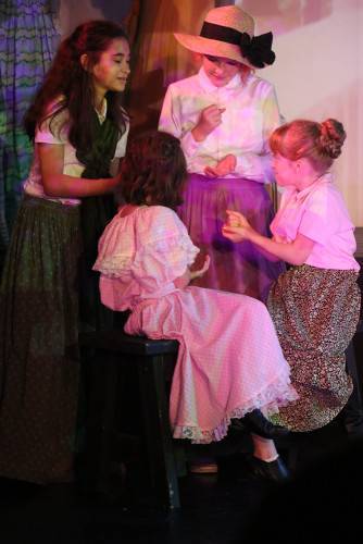 Theatreworks Live: Mary Poppins, Jr