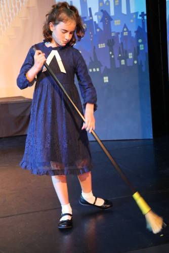 Theatreworks Live: Mary Poppins, Jr