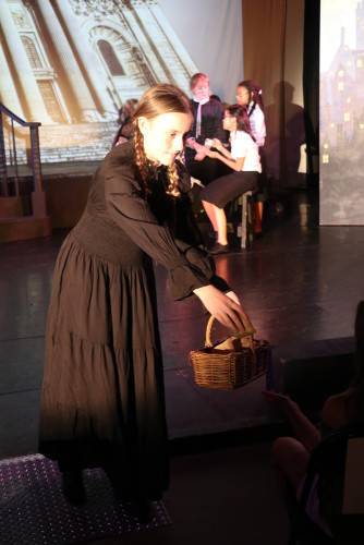 Theatreworks Live: Mary Poppins, Jr