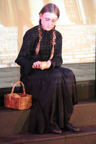 Theatreworks Live: Mary Poppins, Jr