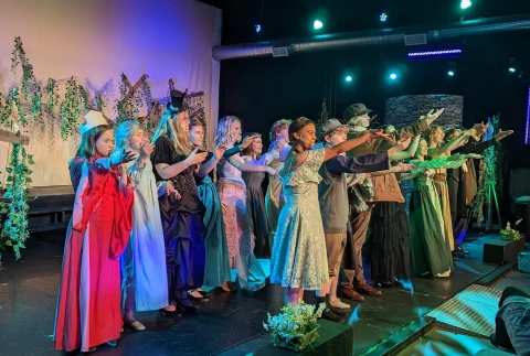 Wolf-original_2ffd0c07-f8f1-45ee-b257-47b1f02a139c_PXL_20230602_020331136.NIGHT