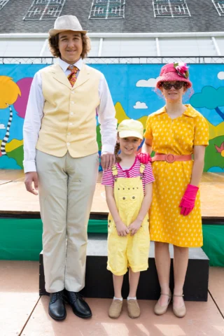 twl-seussicaljr_0002