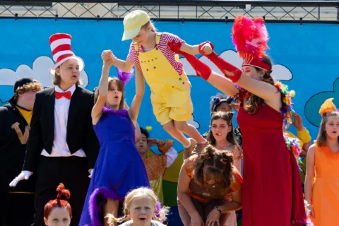 twl-seussicaljr_0047
