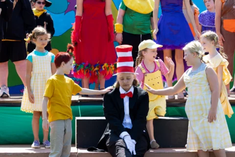 twl-seussicaljr_0058