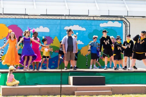 twl-seussicaljr_0065
