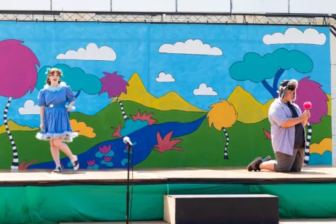 twl-seussicaljr_0100