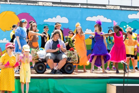 twl-seussicaljr_0317