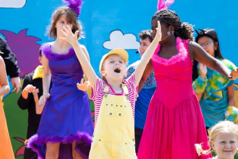 twl-seussicaljr_0327